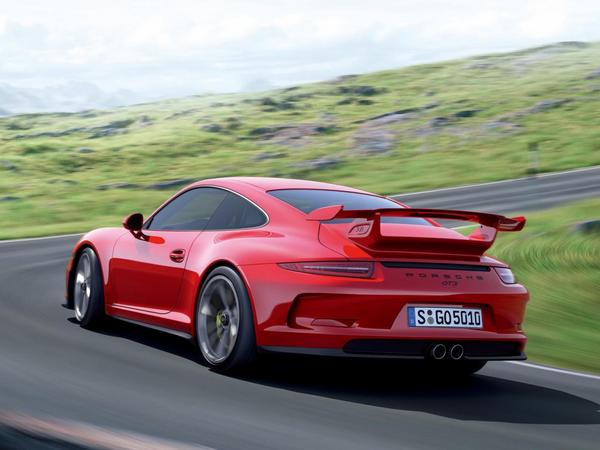 Primeiras imagens do Porsche 911 GT3