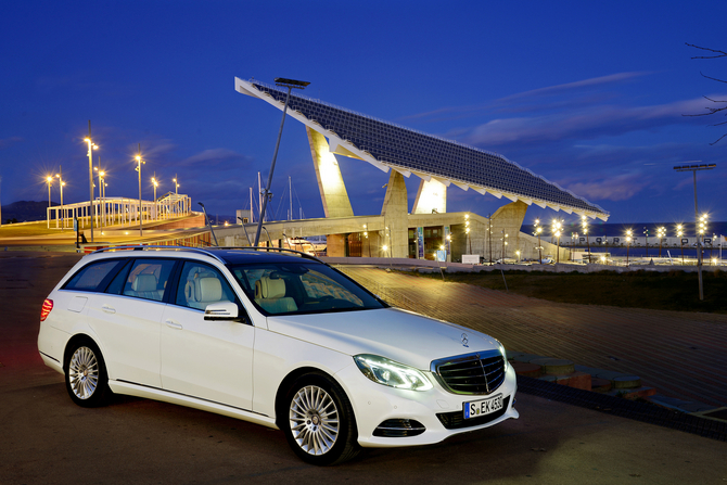 Mercedes-Benz E 220 BlueTEC BlueEFFICIENCY Edition SW