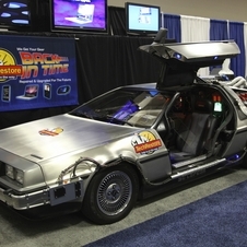 DeLorean regressa em 2013