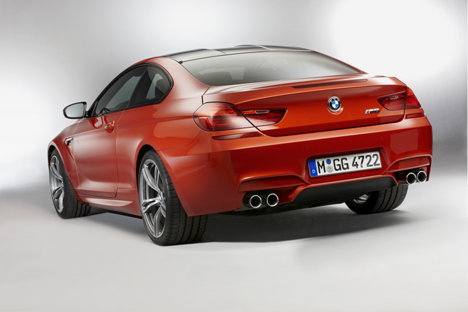 BMW Sneaks Out News of Next M6 with Twin-Turbo 4.4l V8