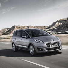 Peugeot auf der IAA Frankfurt 2013