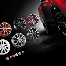 The options include several wheel colors