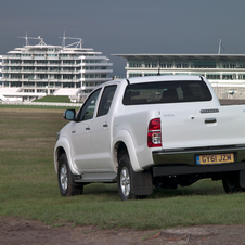 Toyota Hilux 7