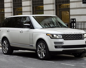 Range Rover 4.4 SDV8 Autobiography LWB