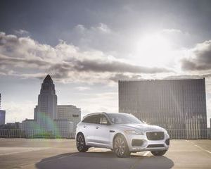 F-Pace 2.0L i4D AWD Prestige