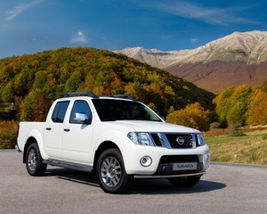 Navara 2.5 dCi 4x4 Double Cab SE