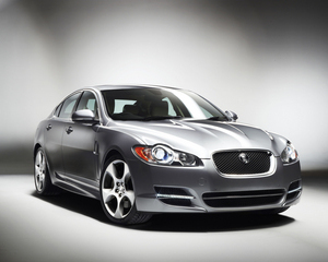 XF 3.0D S V6 Luxury