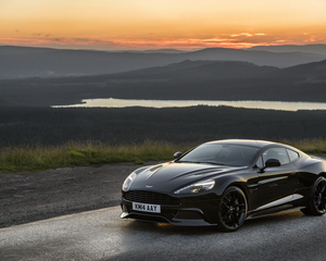 Vanquish Carbon Black