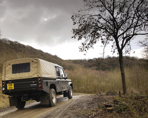 Defender 2.2D County Utility Wagon