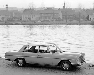 300 SEL 2.8 4-Speed