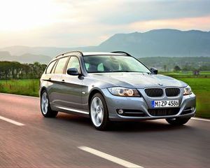 318d Touring Automatic Navigation LCI