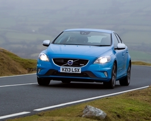 V40 D2 Start/Stop R-Design Summum Powershift