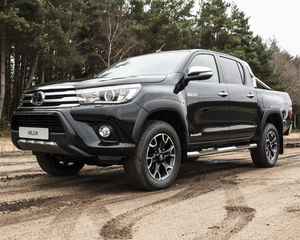 Hilux 4x2 2.4 D-4D CS CM