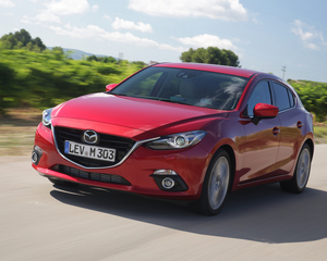 3 HB 1.5 SKYACTIV-D Evolve HS Navi