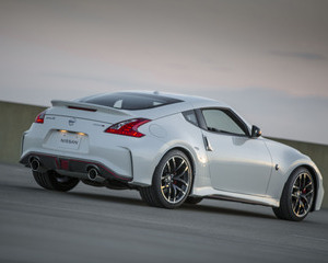 370Z Nismo Tech