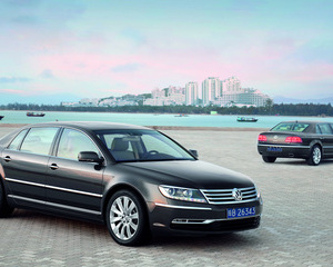 Phaeton V8 4Motion Tiptronic LWB