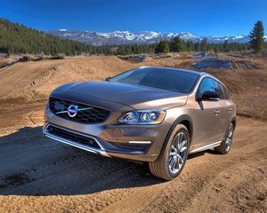 V60 Cross Country D4 AWD Momentum Geartronic