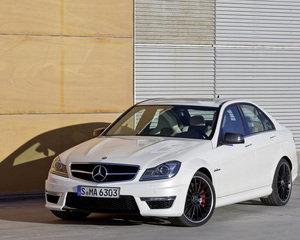 C 63 AMG Saloon Performance Package