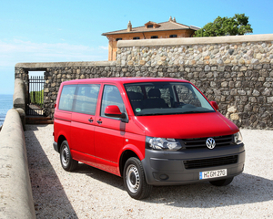 T5 Caravelle 2.0 TDI Bluemotion Technology Trendline long