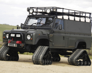 Defender 110 Matt Track