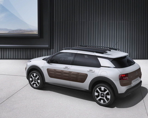 C4 Cactus 1.2 Pure Tech Feel Edition