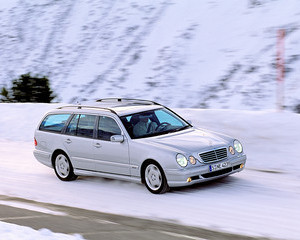 E 55 AMG 4-MATIC Estate