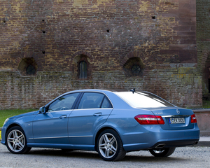 E 500 BlueEfficiency Avantgarde 7G-Tronic