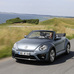 Toyota Corolla 1200 vs Volkswagen Beetle Cabrio 1.4 TSI DSG Design