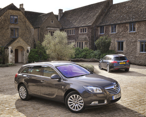 Insignia Sports Tourer 1.4T Elite Nav