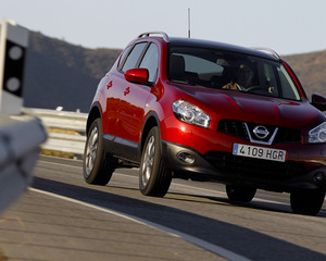 Qashqai 2.0 dCi Tekna 4WD Automatic