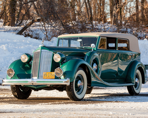 Eight Convertible Sedan