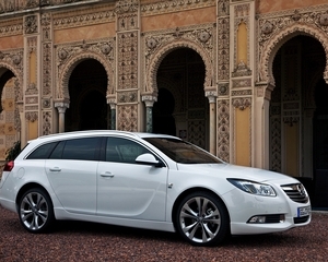 Insignia Sports Tourer 1.8 Innovation