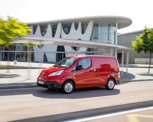 e-NV200 Van Comfort Grelha