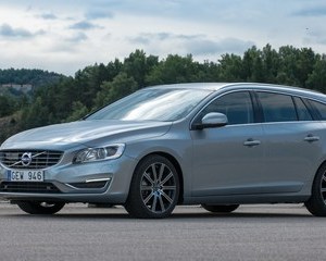 V60 1.6 T4 Summum Powershift