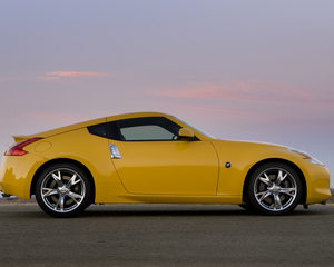 370Z 3.7 Pack A/T