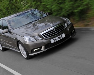 E200 Saloon CDI BlueEfficiency SE