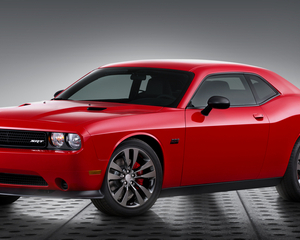 Challenger SRT Satin Vapor Edition