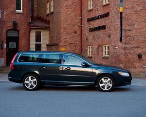 V70 3.2 Momentum AWD Geartronic