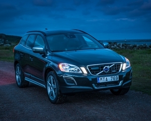 XC60 D4 DRIVe FWD R-Design Momentum