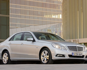 E 200 CGI BlueEfficiency Auto