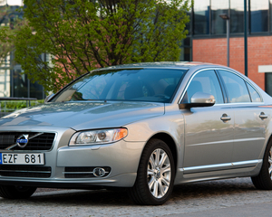 S80 3.2 Momentum AWD Geartronic