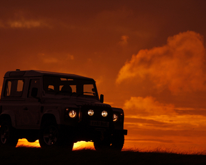 Defender 2.2D County Station Wagon