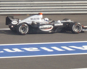 MP4-19B Mercedes