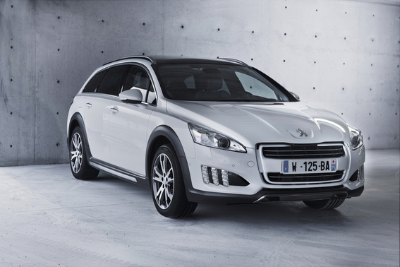 Peugeot 508 2.0 HDi Hybrid4 2-tronic