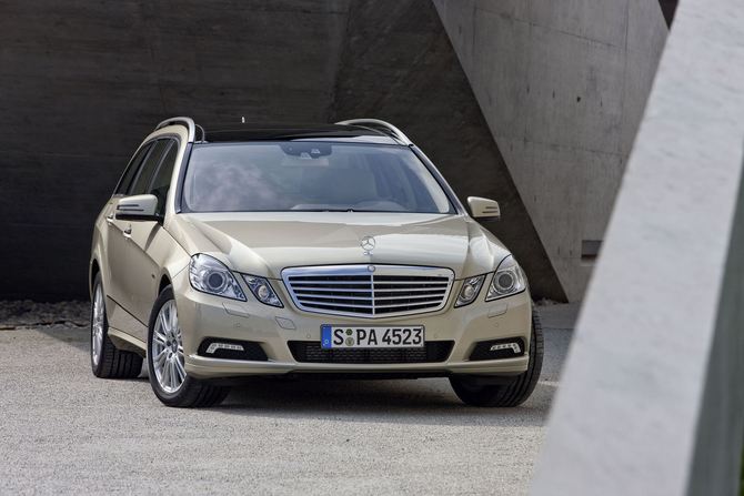 Mercedes-Benz E250 Estate CGI BlueEFF. Sport