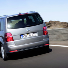 Volkswagen Touran 2.0I TDI 140cv DSG DPF Highline 5L.