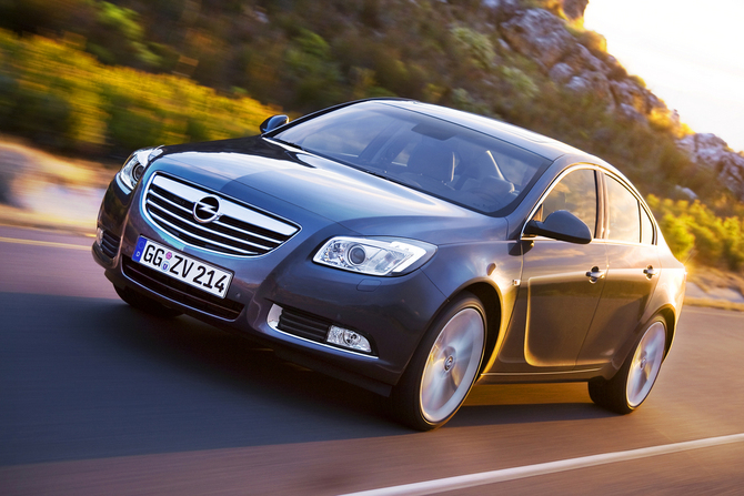 Opel Insignia 2.0 CDTI 160cv Cosmo Active Select