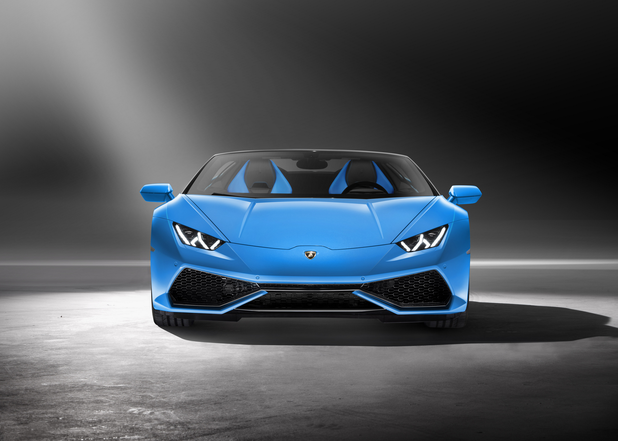 No coração do novo Huracán LP610-4 Spyder está o mesmo motor de 5.2 litros V10 da versão coupé