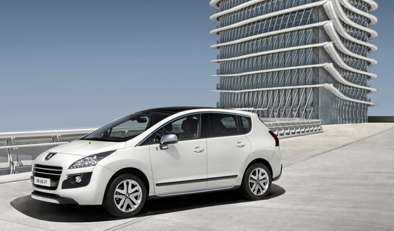 Peugeot 3008 2.0 HDi FAP Hybrid4 104g