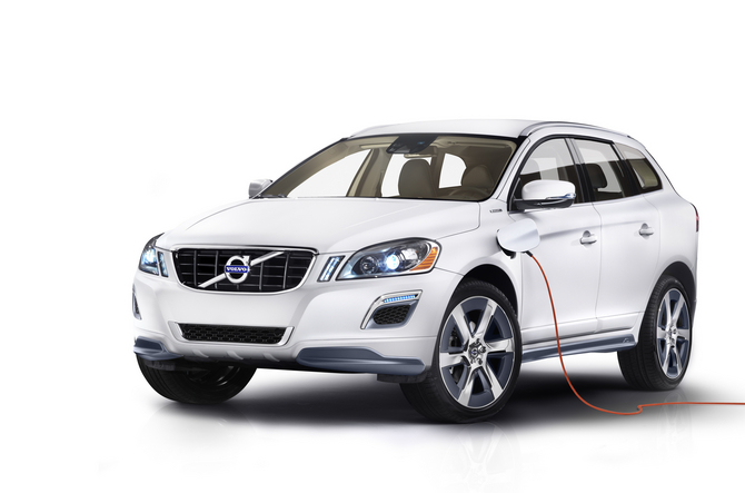 Volvo XC60 Plug-In Hybrid Concept